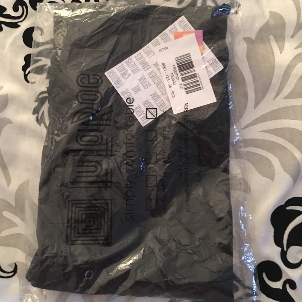 Lularoe black leggings